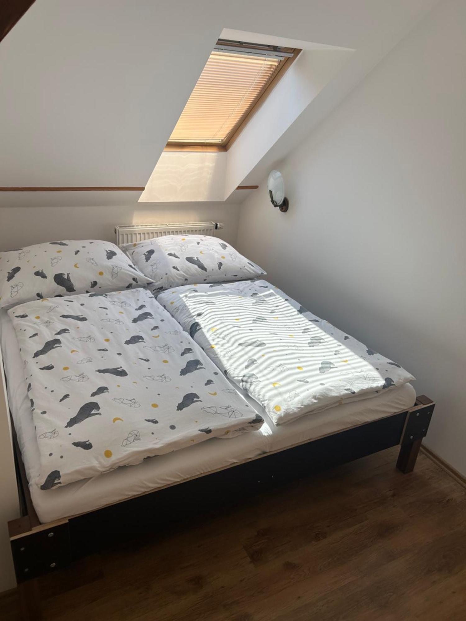 Apartmany U Kubiku Градец-Кралове Экстерьер фото